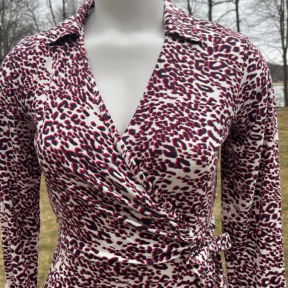 NWT Tommy Hilfiger wrap-style dress S - Picture 3 of 15